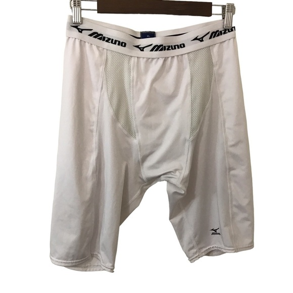 Mizuno white compression shorts - Picture 1 of 8